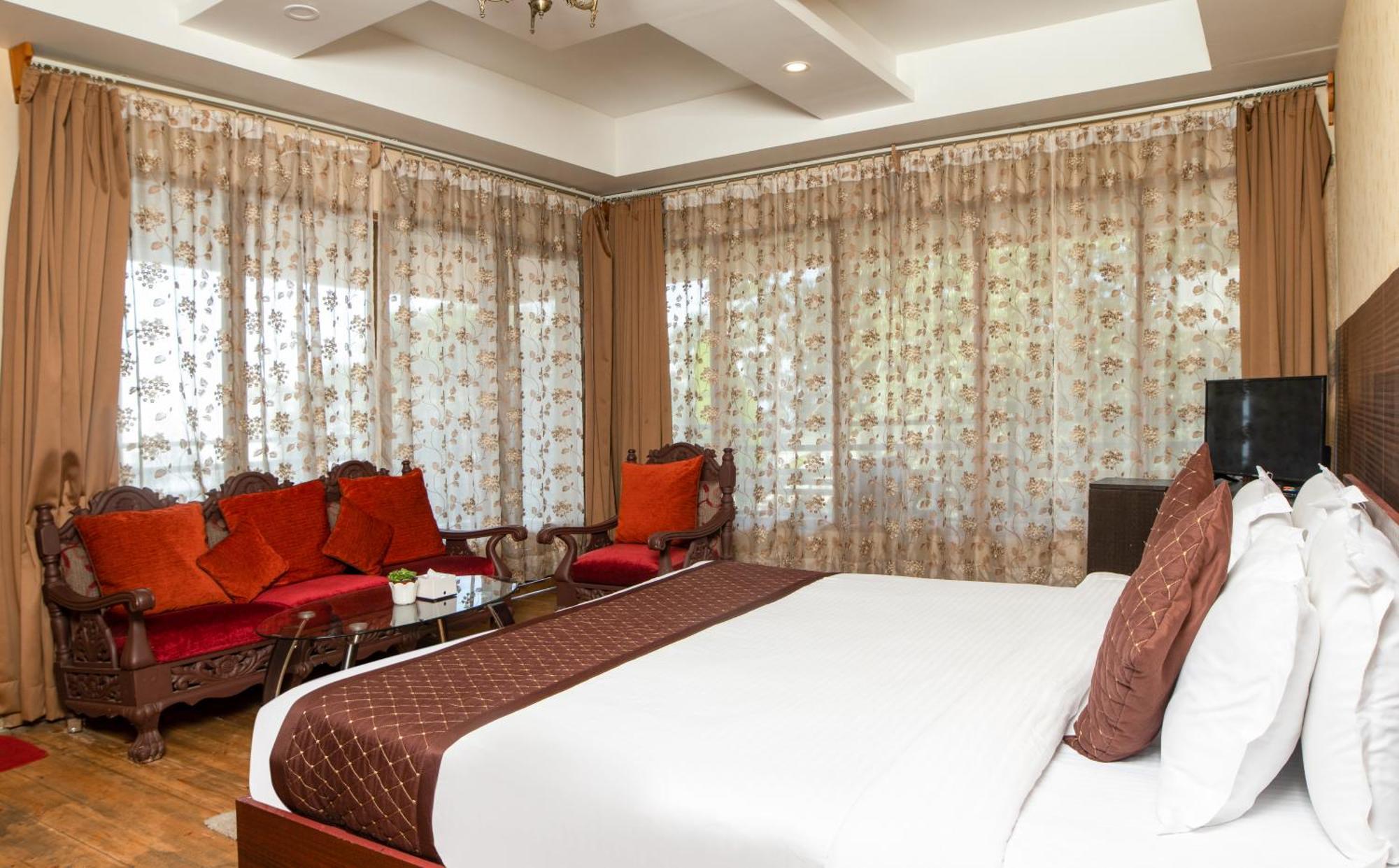 Mount Queens Hill Resort & Spa Mirik Exterior foto