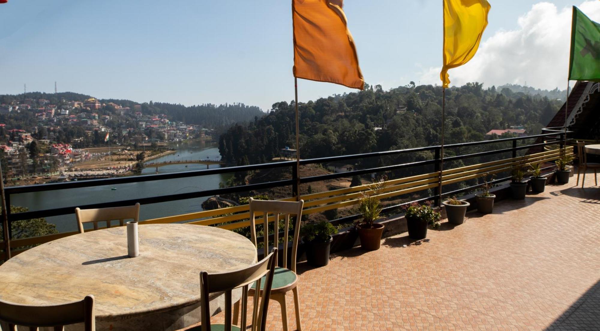 Mount Queens Hill Resort & Spa Mirik Exterior foto