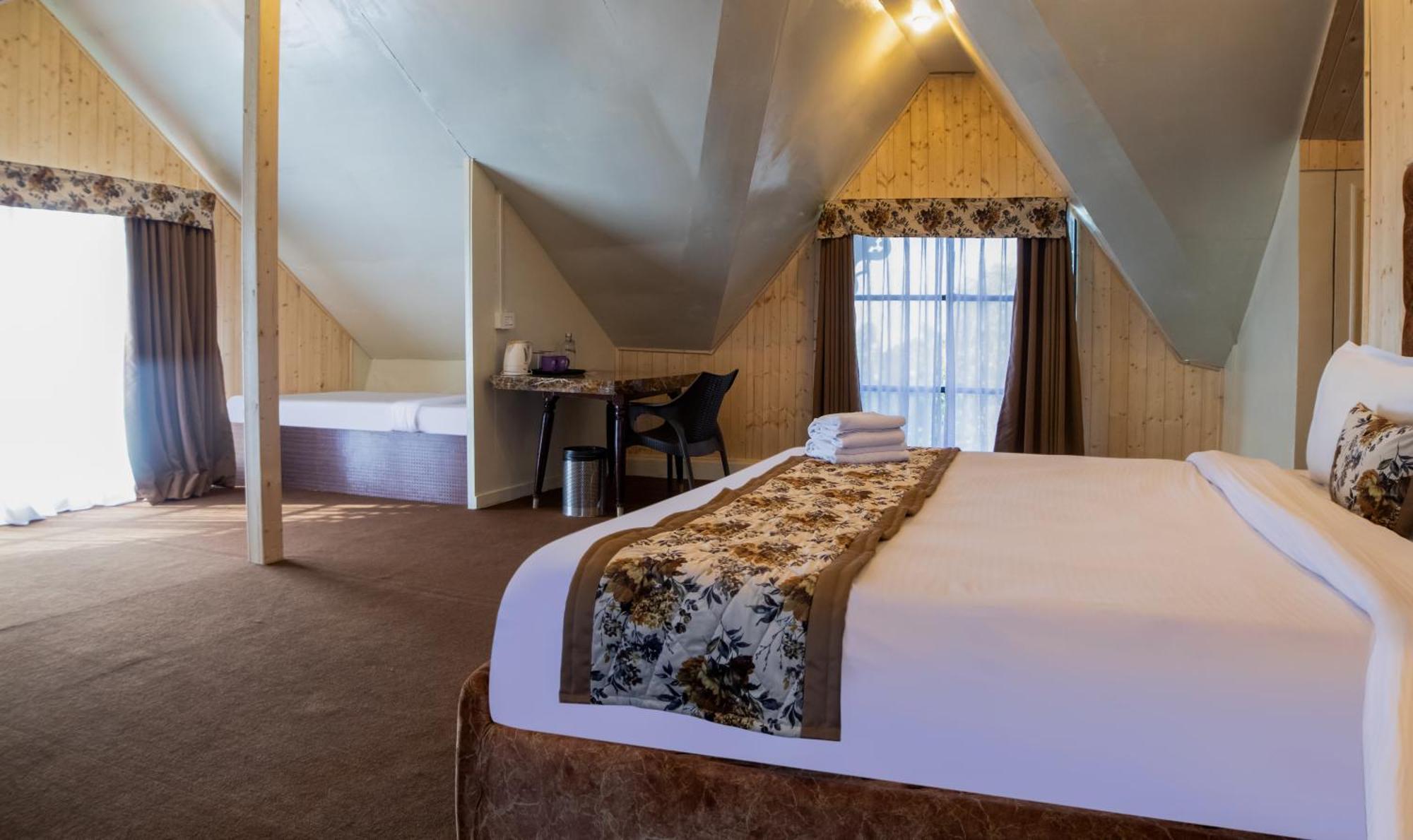 Mount Queens Hill Resort & Spa Mirik Exterior foto