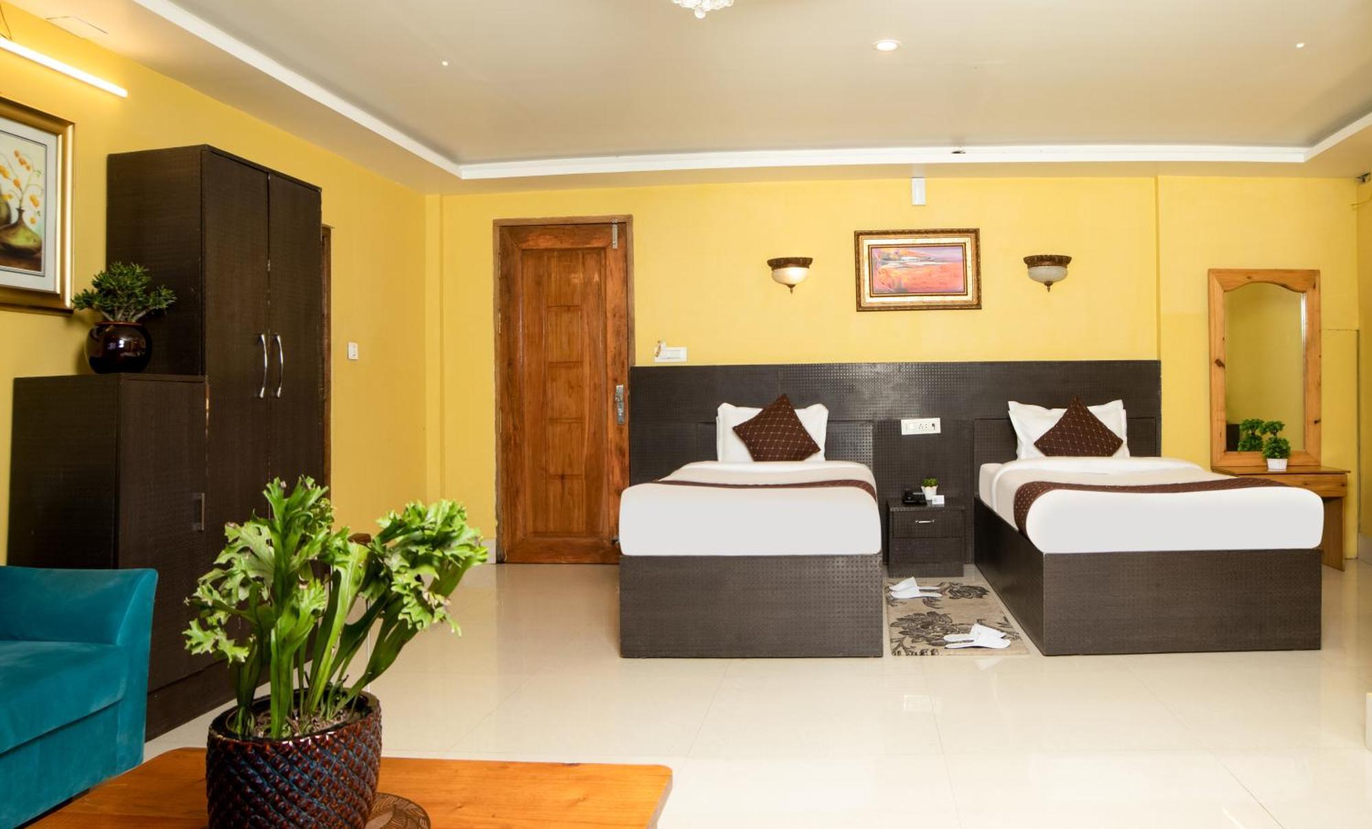 Mount Queens Hill Resort & Spa Mirik Exterior foto